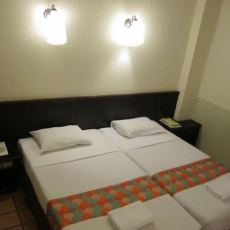 Rome Place Hotel Phuket Dış mekan fotoğraf