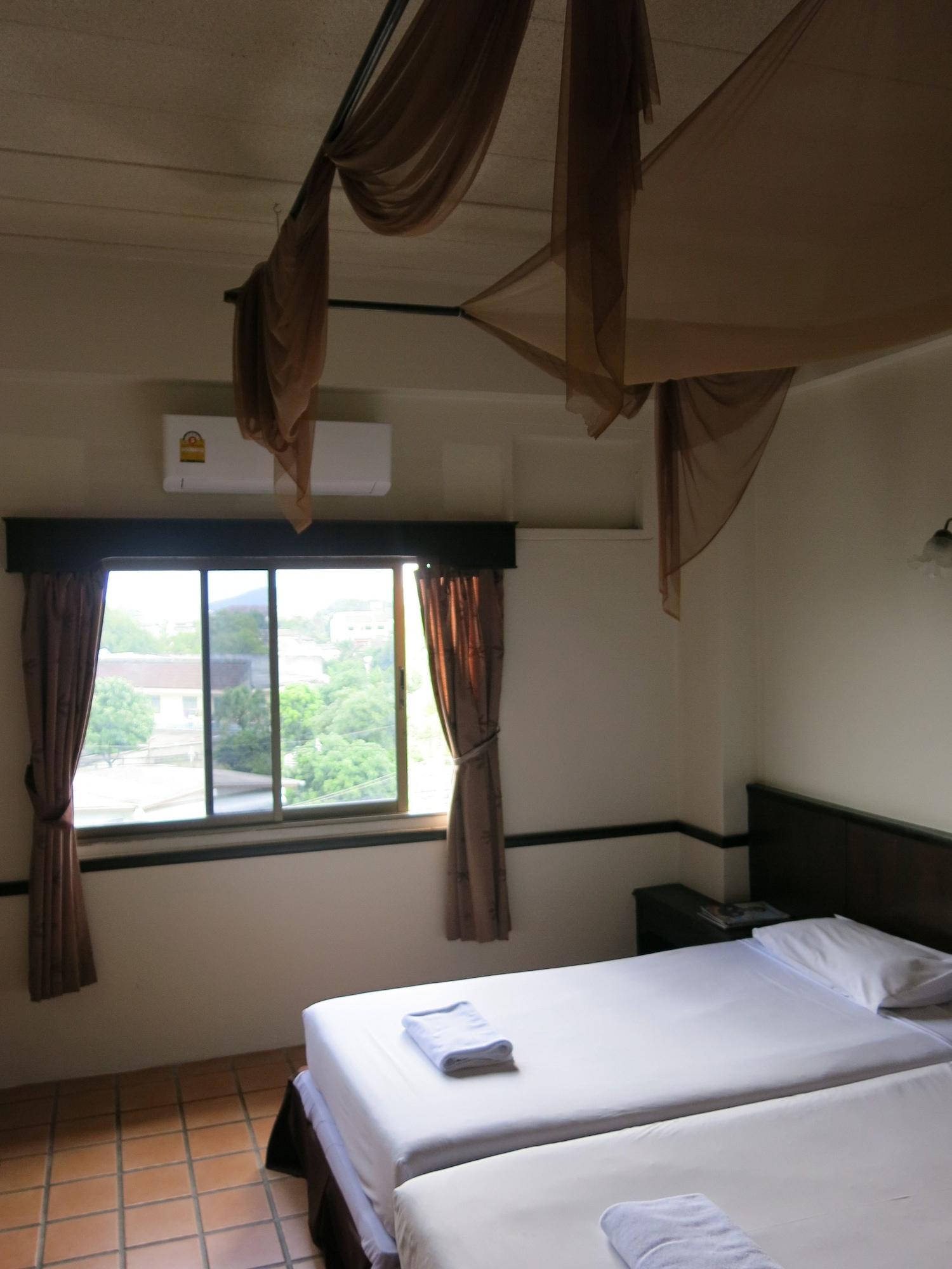 Rome Place Hotel Phuket Dış mekan fotoğraf