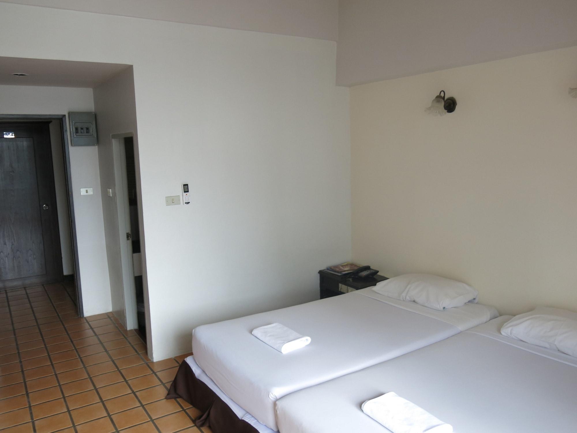 Rome Place Hotel Phuket Dış mekan fotoğraf