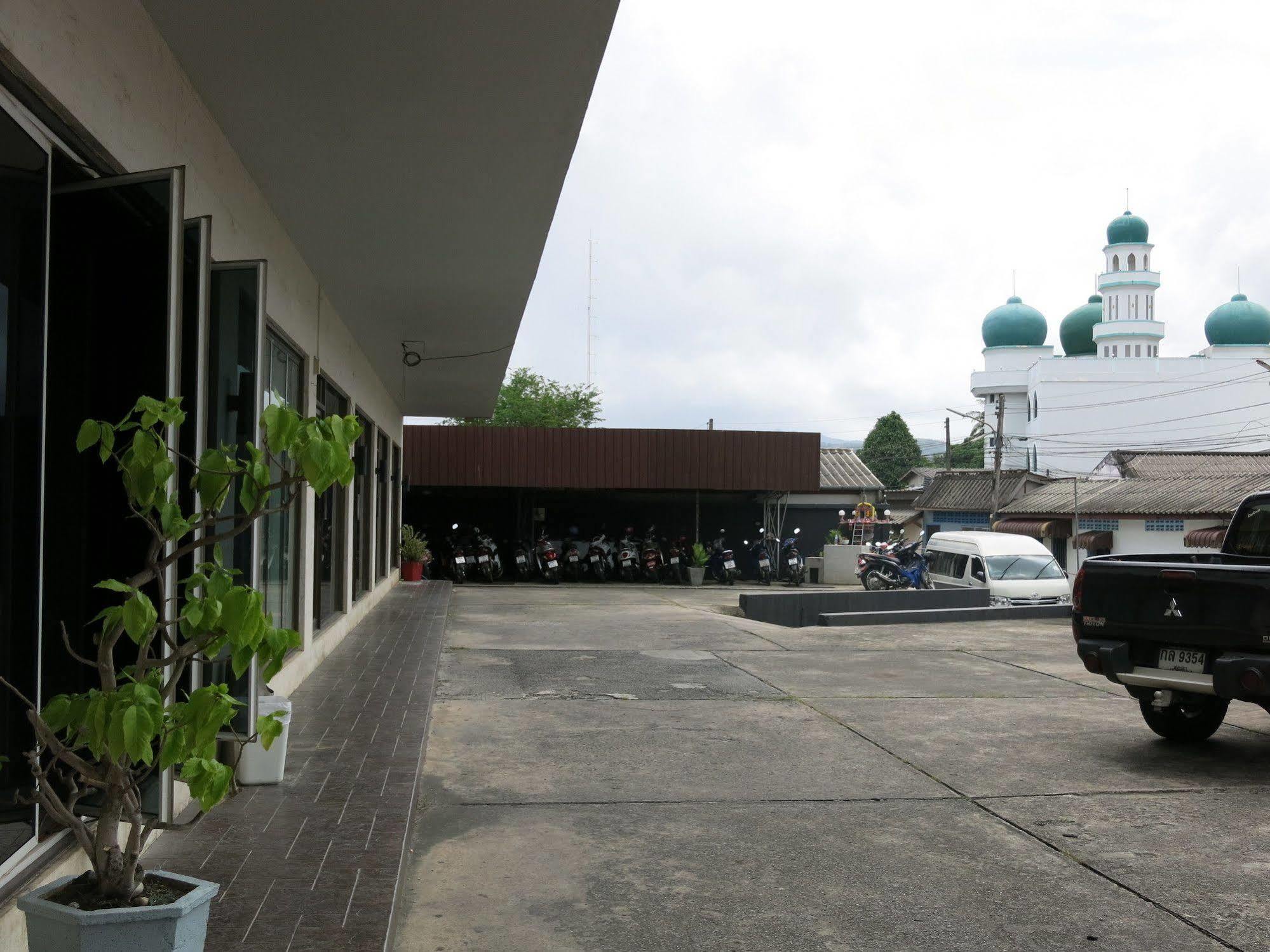 Rome Place Hotel Phuket Dış mekan fotoğraf