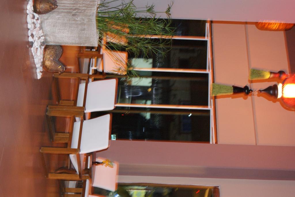 Rome Place Hotel Phuket Dış mekan fotoğraf