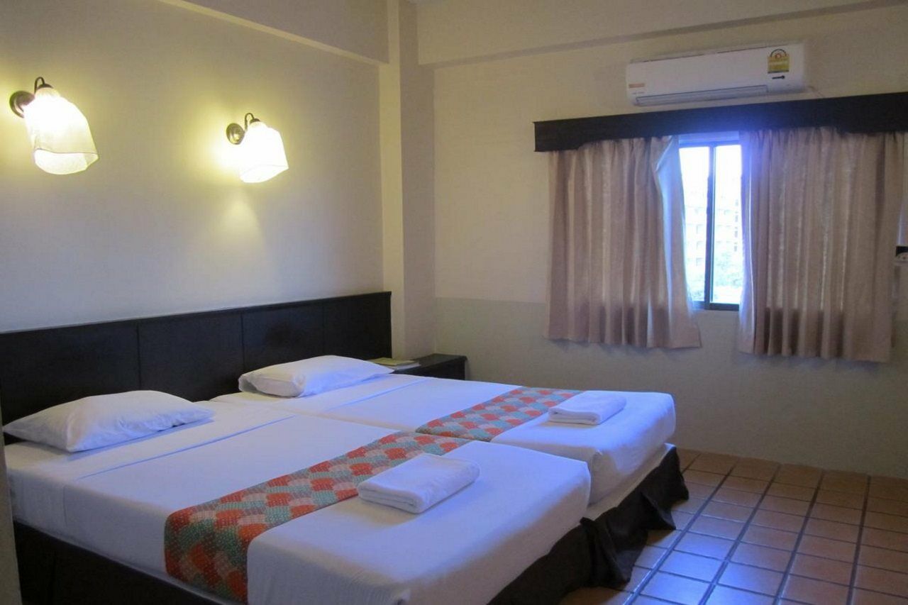 Rome Place Hotel Phuket Dış mekan fotoğraf